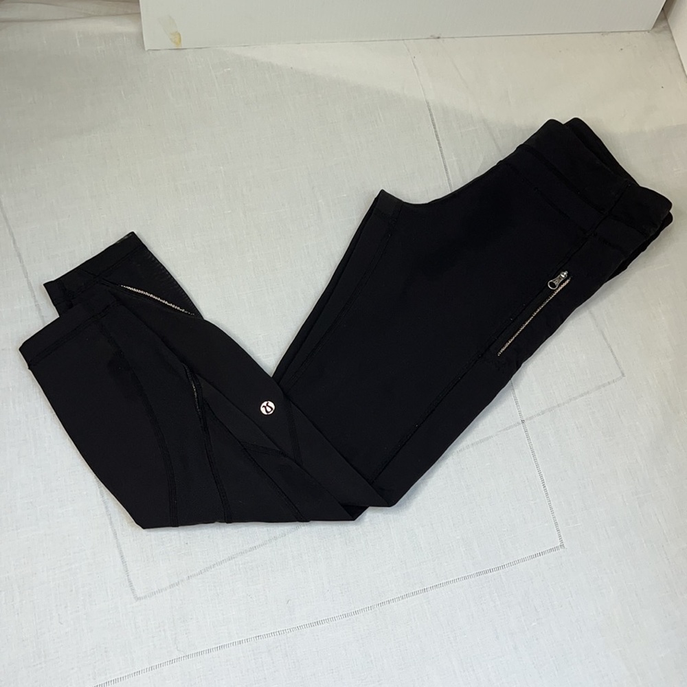EUC Lululemon Inspire Tight II Leggings 6